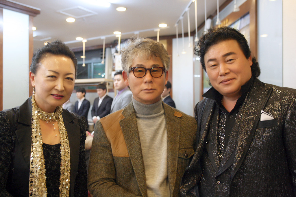 넘버원 엔터테인먼트 이미지
