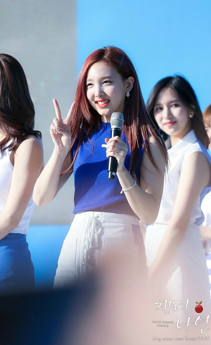 나연 이미지