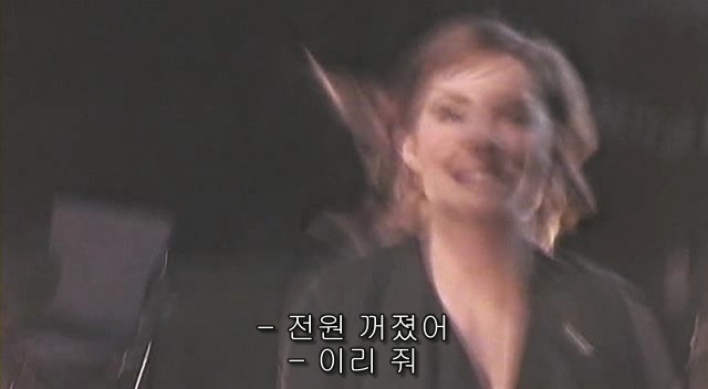 전 세계를 뒤흔든 공포! 공포영화 하면 떠오르는! 까진 아니었지만 꿀잼인【 하우스 오브 왁스 】01 | 인스티즈