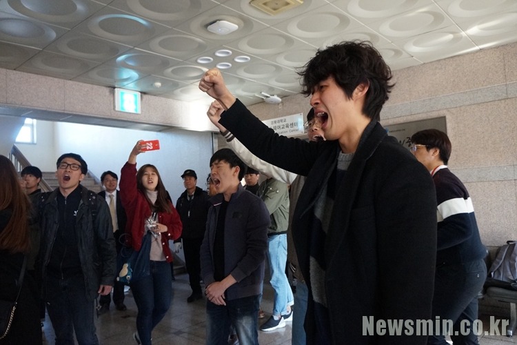 오늘자 문재인 경북대학교 반응.JPG | 인스티즈