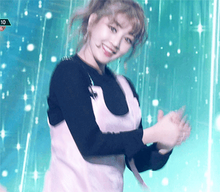 [트와이스] 엠카와 뮤뱅에서의 지효(움짤있음) | 인스티즈