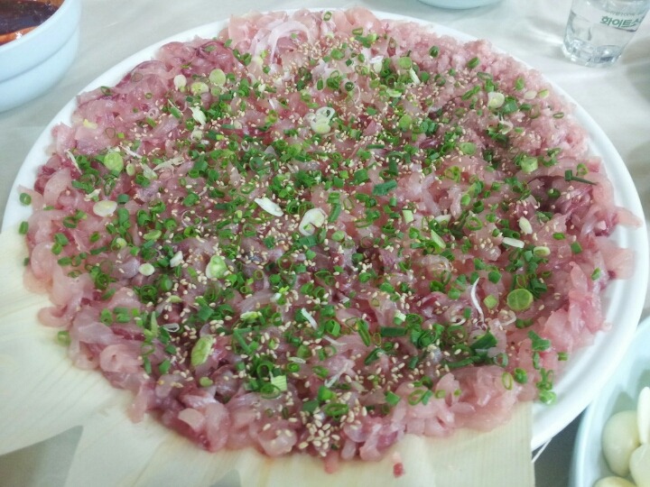 서울에서 보기 힘든 회라는데.. | 인스티즈