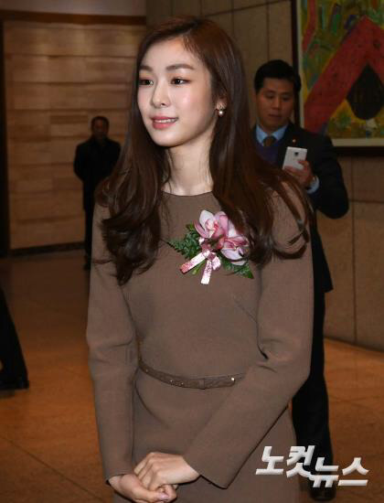 오늘자 김연아 | 인스티즈