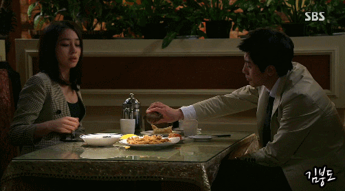 소개팅녀가 갑자기 이런 행동을 한다면? | 인스티즈