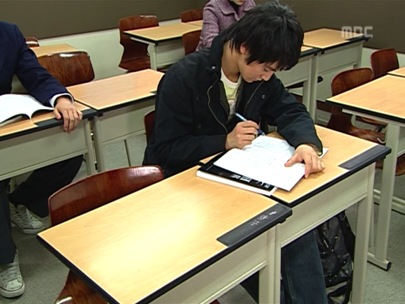 [거침없이하이킥] 온 가족의 윤호 속이기 대작전ㅋㅋㅋㅋㅋ.jpg (feat.싱가폴) | 인스티즈