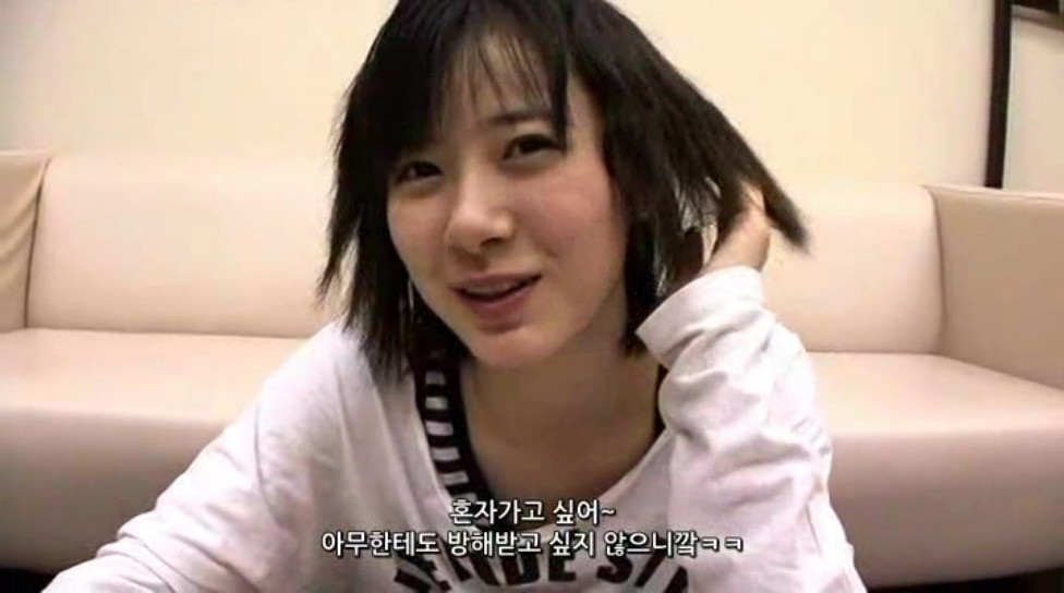 같은 그룹에서 같이 활동하는 멤버를 덕질할 때 일어나는 일.jpg | 인스티즈