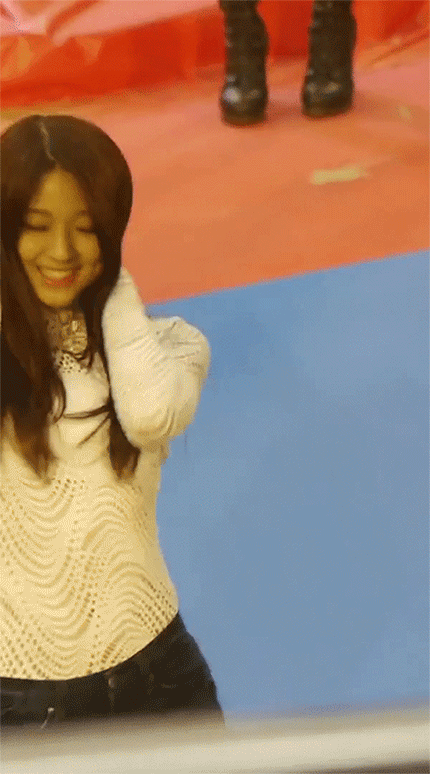 AOA 설현과 찬미 케미.gif | 인스티즈
