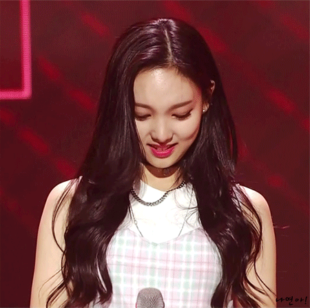 엄선한 나연이 레전드 입덕짤들 | 인스티즈