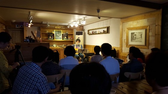 이상한공간 이미지
