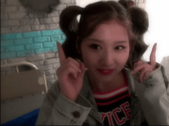 힐링의 사나.gif | 인스티즈