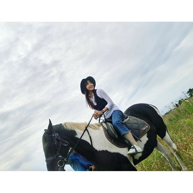 인터넷보면 한두명쯤 내 주위에 있을 것 같은데 없는 여자 st | 인스티즈