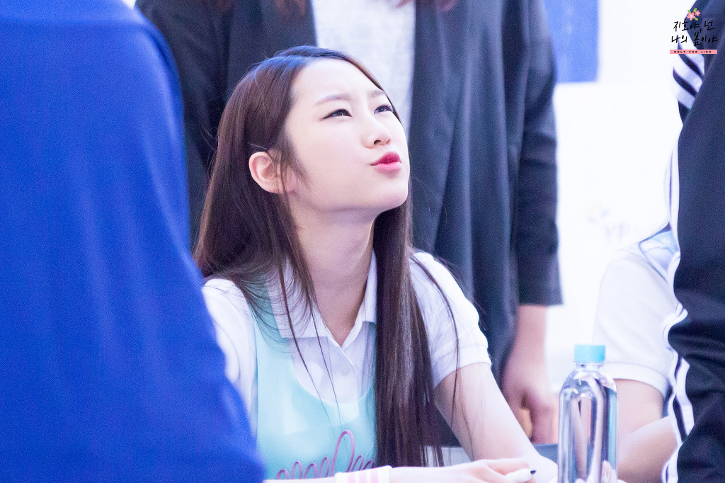 [주의] 귀요미 걸그룹 오마이걸 지호 | 인스티즈