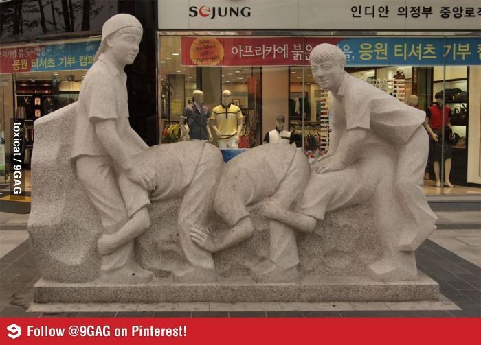 외국인이 잘못 이해한 석상 | 인스티즈