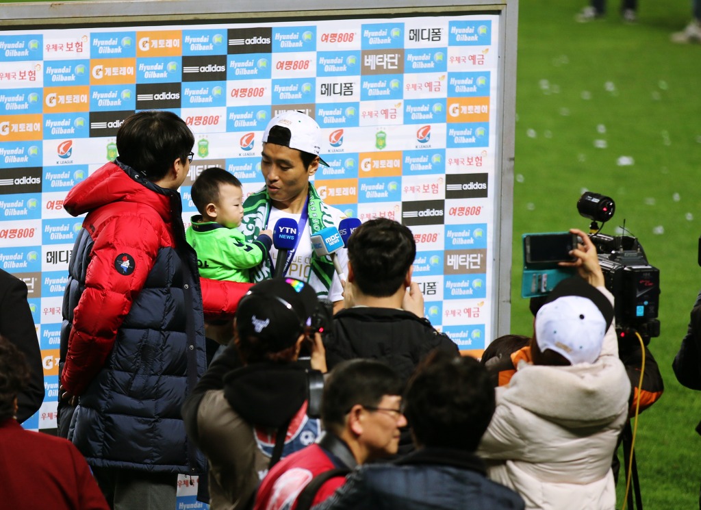 20151121 전북현대모터스 vs 성남FC 직관사진입니다.(2) *우승세레모니* | 인스티즈