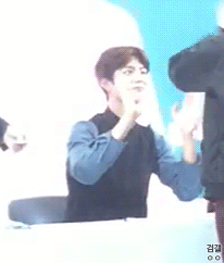 김수현,박보검 팬사인회 특징.gif | 인스티즈