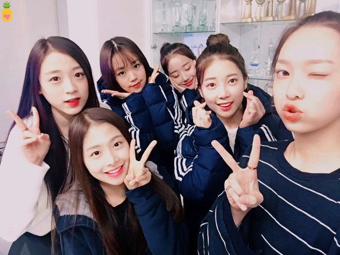 오늘자 에이프릴.jpg | 인스티즈