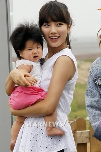 이런 모습 보면 성격 좋은거 같다고 생각하게 되는 연예인 행동 | 인스티즈