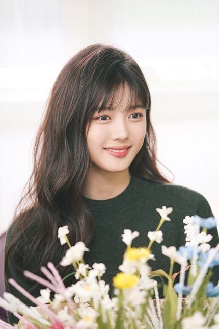 애기때부터 전국민이 성장과정을 지켜봐온 여자 연예인 | 인스티즈