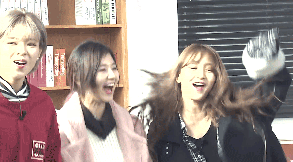 [twice] 트와이스 새로운 예능 로스트타임 예고편 움짤.gif | 인스티즈