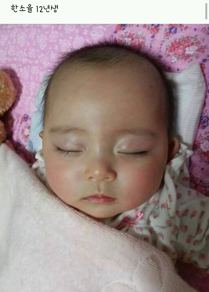 몇년전 화제가 되었던 여자아이 | 인스티즈