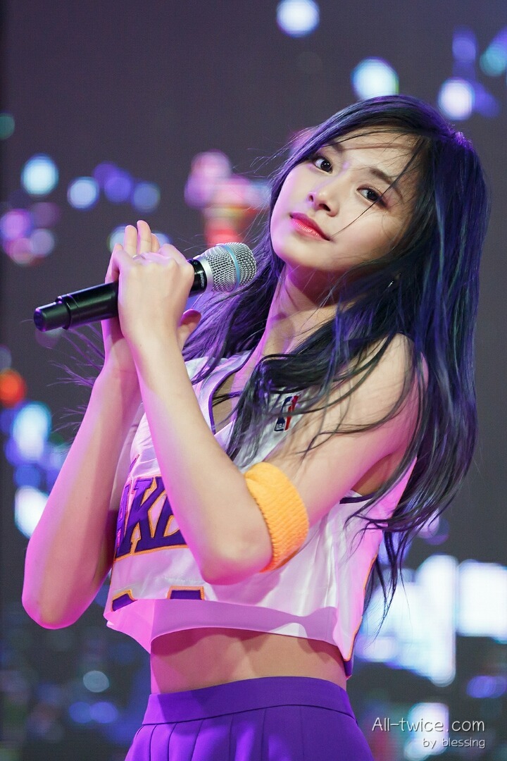 쯔위가 맞는 말하네 | 인스티즈