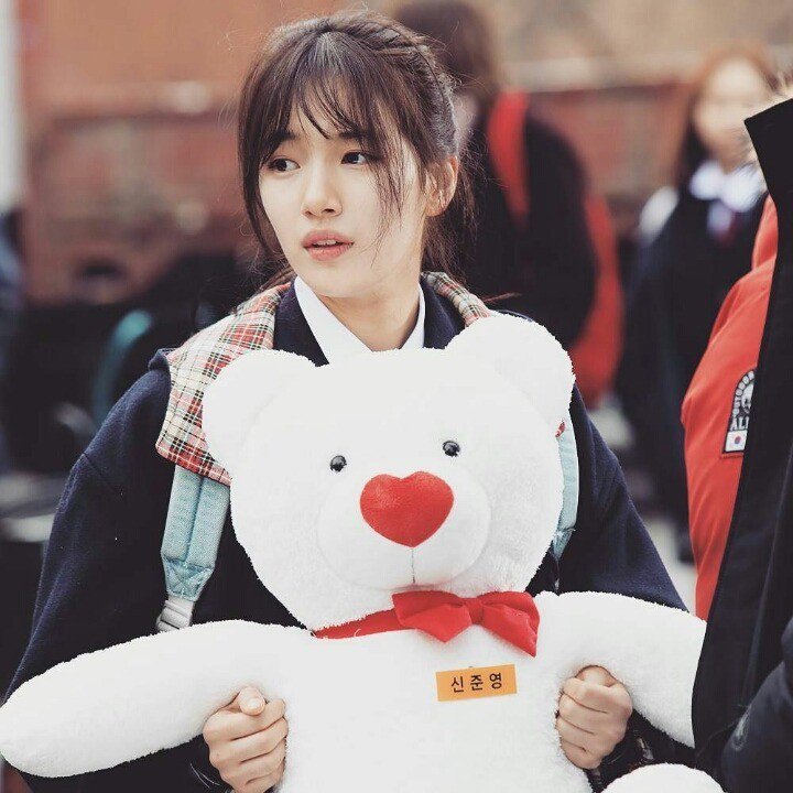 여고생이 된 수지 | 인스티즈