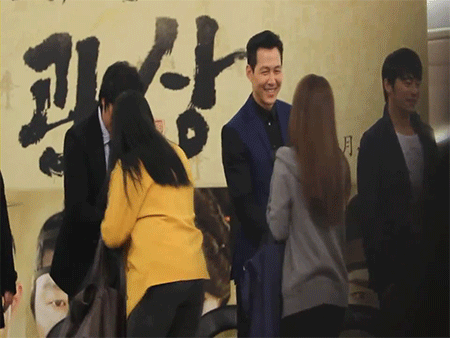이정재보고 잘생김 묻었다고한 팬. 이정재랑 밥먹는사진 | 인스티즈