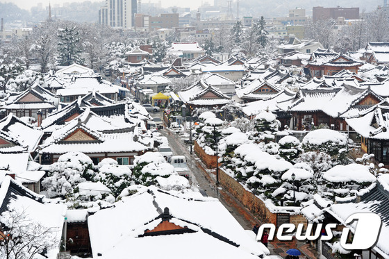 매서운 한파와 폭설이 내린 전주한옥마을 풍경 (안구정화) | 인스티즈