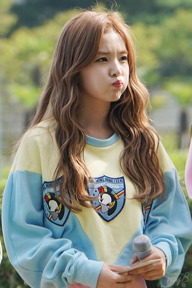 러블리한 여자.gif | 인스티즈
