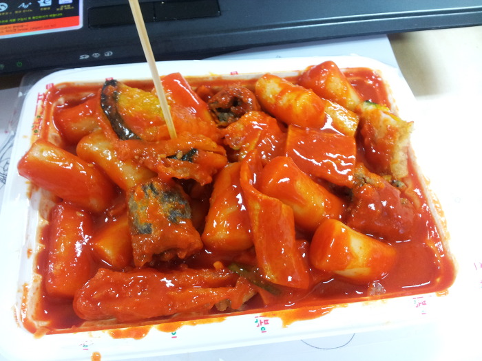 떡볶이 vs 떡볶이 | 인스티즈