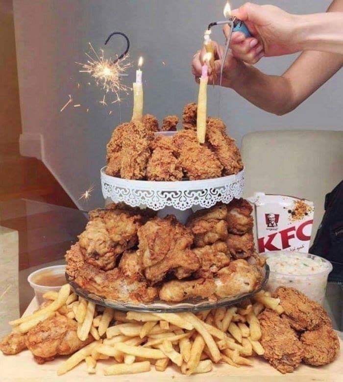 치킨덕후들이 받으면 좋아할 케이크.jpg | 인스티즈