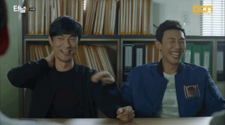 [터널] 광호의 정체를 알게 된 태희&민하.gif | 인스티즈