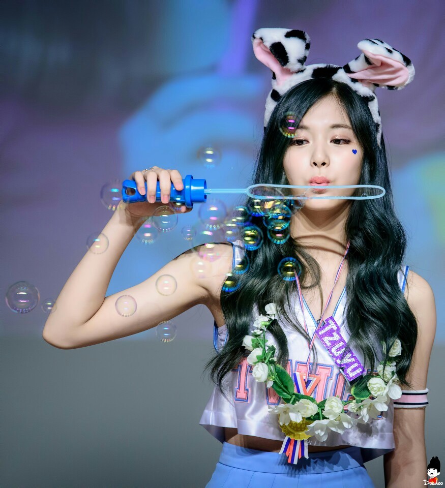 [트와이스] 오늘 생일이라는 쯔위 레전드사진 모음 | 인스티즈