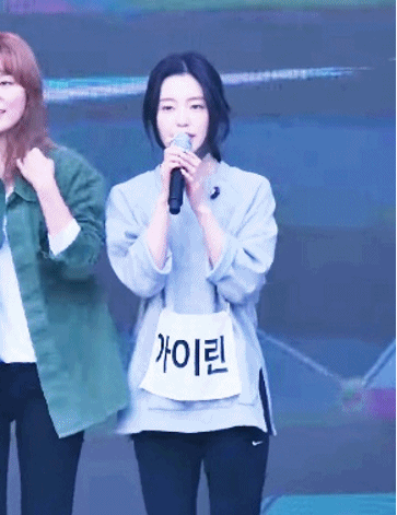 리허설 준비하는 아이린.gif | 인스티즈