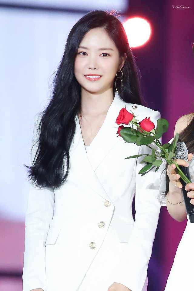 여전히 이쁜 에이핑크 손나은.jpg | 인스티즈