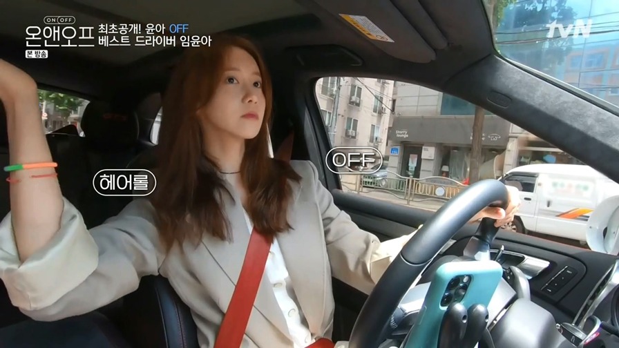 990E39345EE3E43B068D53