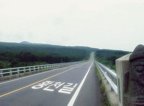 지구평평설이 사실 vs 귀신존재 사실확인시 둘중 더 충격적인 것은? | 인스티즈