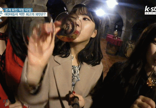 여자친구 더 프렌즈 in 아드리아해 4화.gif | 인스티즈