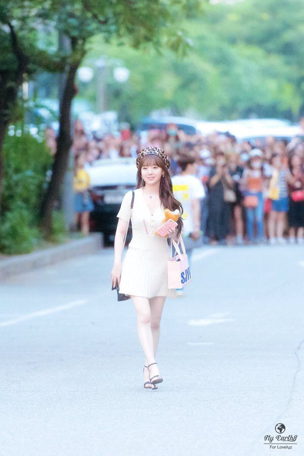 [러블리즈] 비가 처량하게 내려서 케이 | 인스티즈