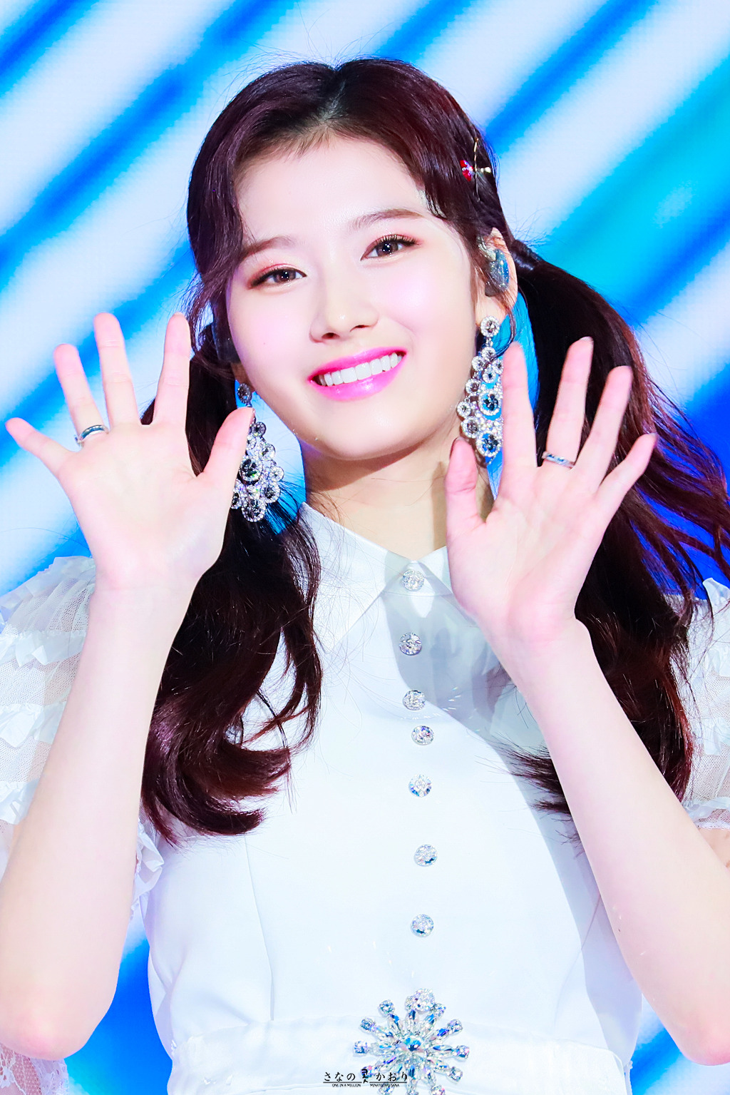 오늘이 생일인 트와이스 사나.jpgif (335장) | 인스티즈