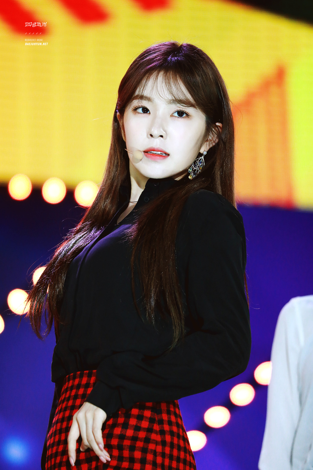 남녀아이돌 100명이 뽑은 제일 예쁜 여자 아이돌.jpgif | 인스티즈