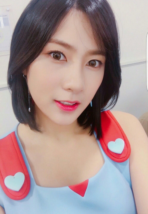 [에이핑크] 점심 먹고와서 하영이 | 인스티즈