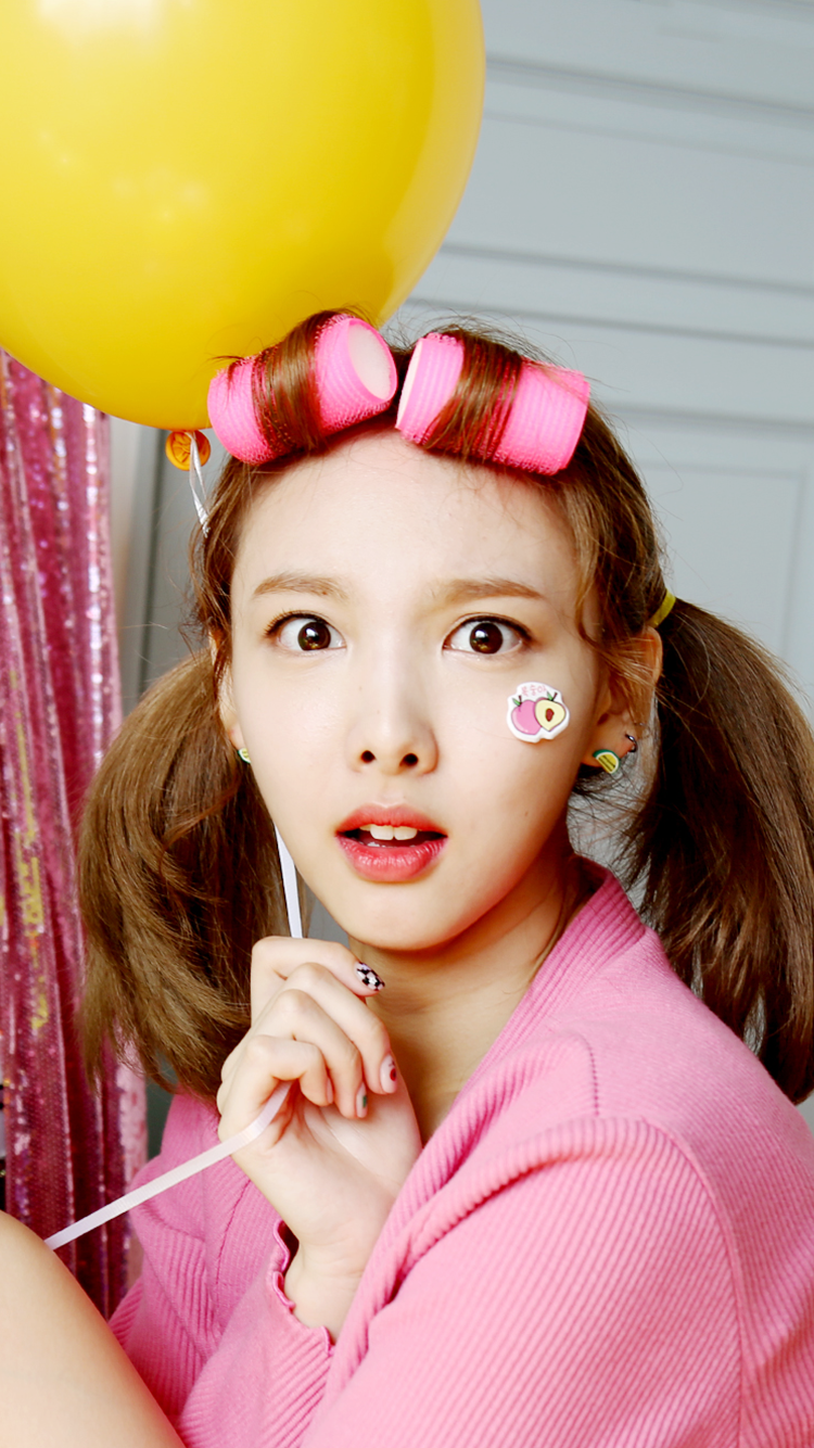 트와이스 Likey 자켓 촬영 폰 배경화면 & 잠금화면. png | 인스티즈