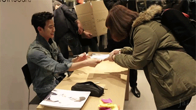 이분 은근 연예계의 보이지않는 손.gif | 인스티즈