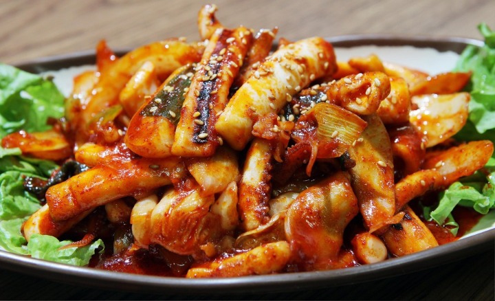 메뉴판에서 볶음요리 취향 고르기 | 인스티즈