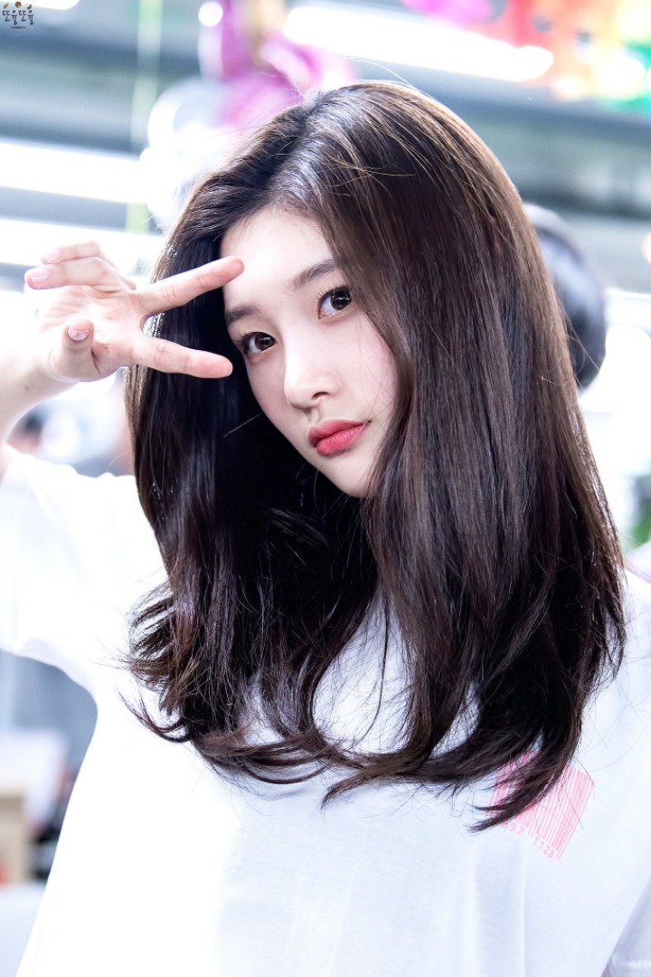 아침을 여는 정채연 | 인스티즈