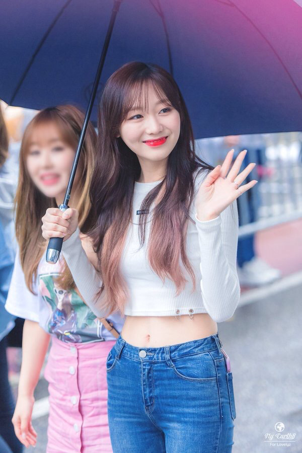 [러블리즈] 퇴근시간이 다가와서 수정이 | 인스티즈