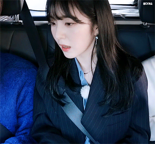 흥 대폭발한 배주현.gif | 인스티즈