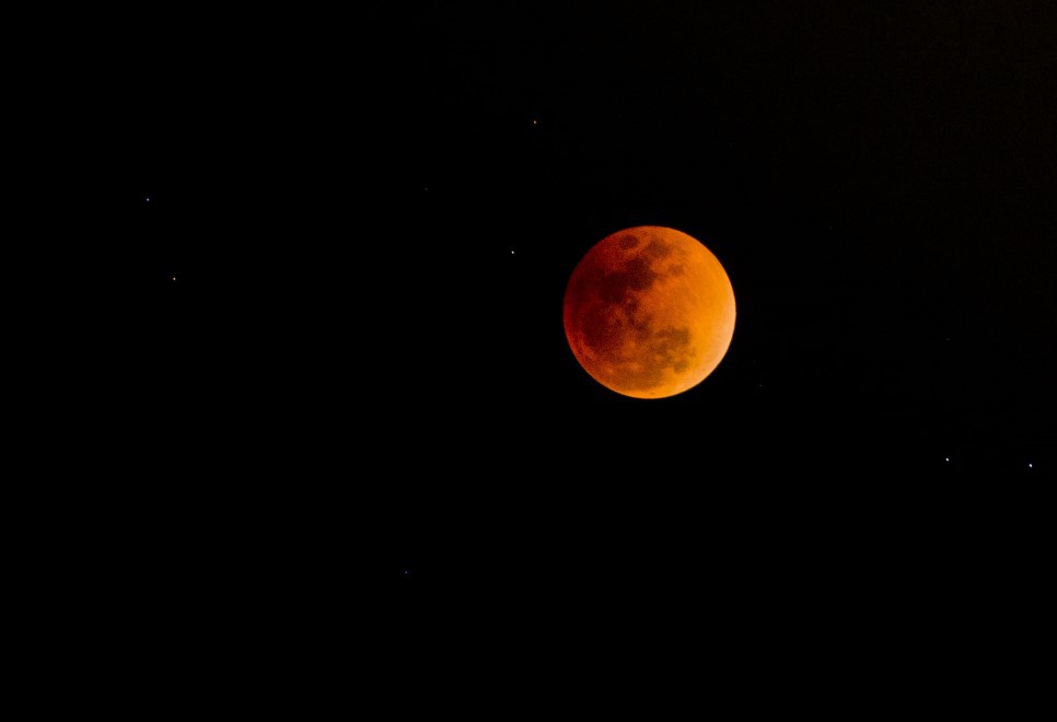 문MOON 이미지