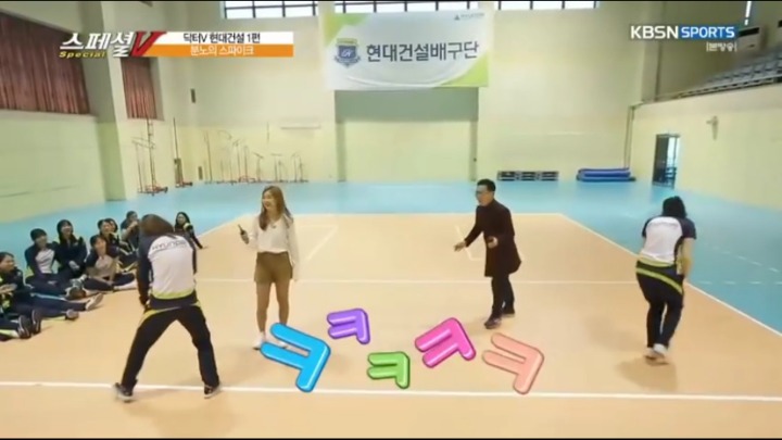 서로 돼지라고 싸우는 중.jpg | 인스티즈